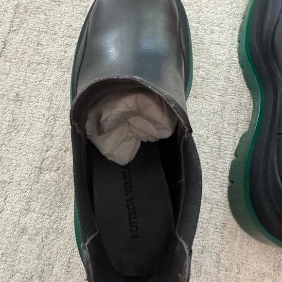 NWT Bottega Veneta Black Leather Boots - Picture 5 of 6